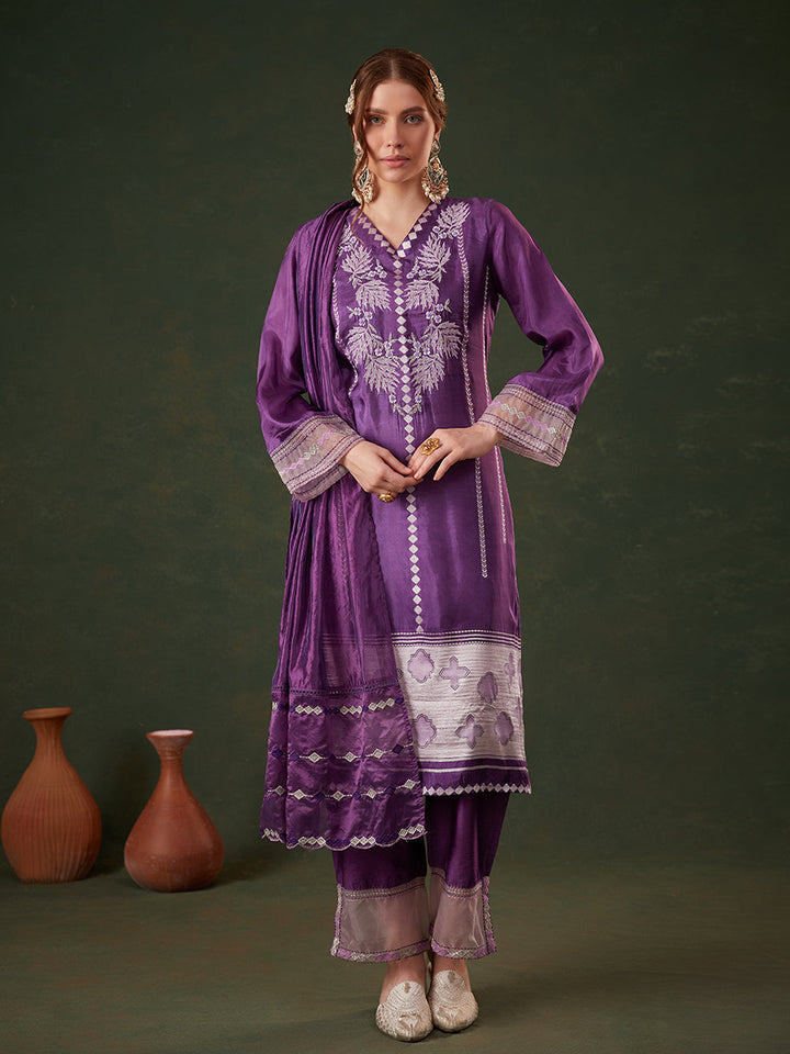 Purple-Silk-Blend-Jacquard-Floral-Embroidered-3-Piece-Kurta-Set