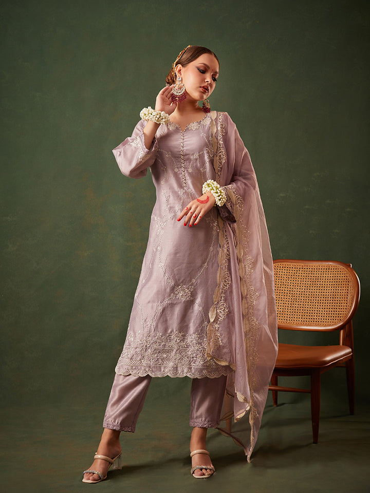 Lilac-Silk-Blend-Floral-Embroidered-3-Piece-Kurta-Set