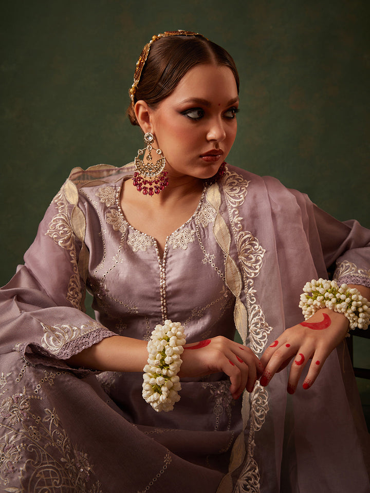 Lilac-Silk-Blend-Floral-Embroidered-3-Piece-Kurta-Set