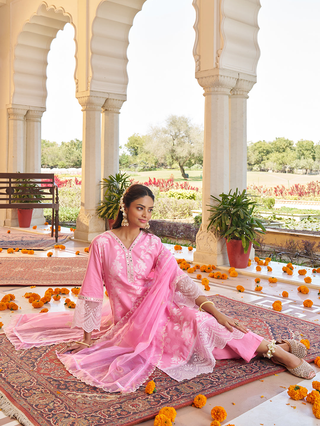 Pink-Cotton-Blend-Jacquard-Embroidered-3-Piece-Kurta-Set