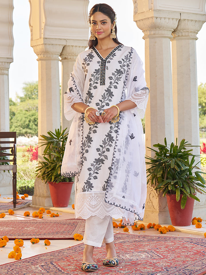 White-Cotton-Blend-Embroidered-3-Piece-Kurta-Set