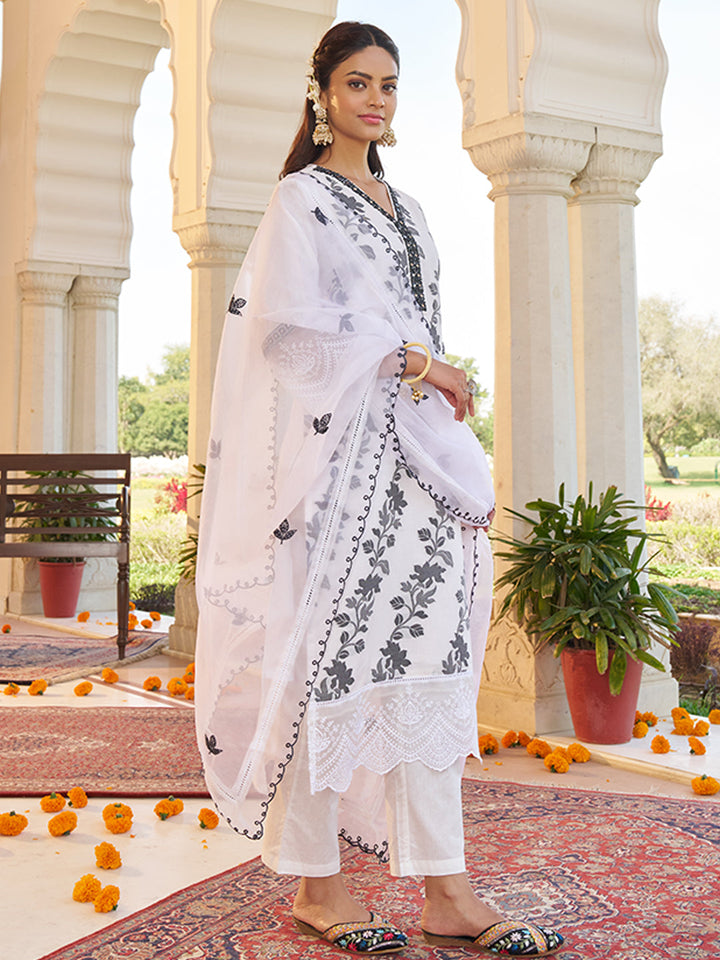 White-Cotton-Blend-Embroidered-3-Piece-Kurta-Set