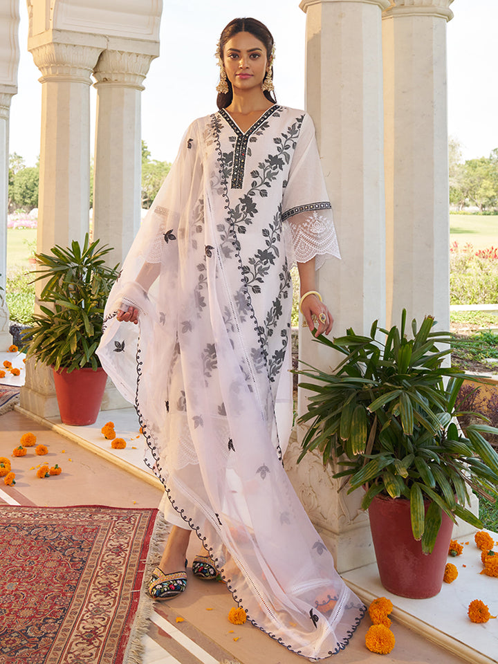 White-Cotton-Blend-Embroidered-3-Piece-Kurta-Set