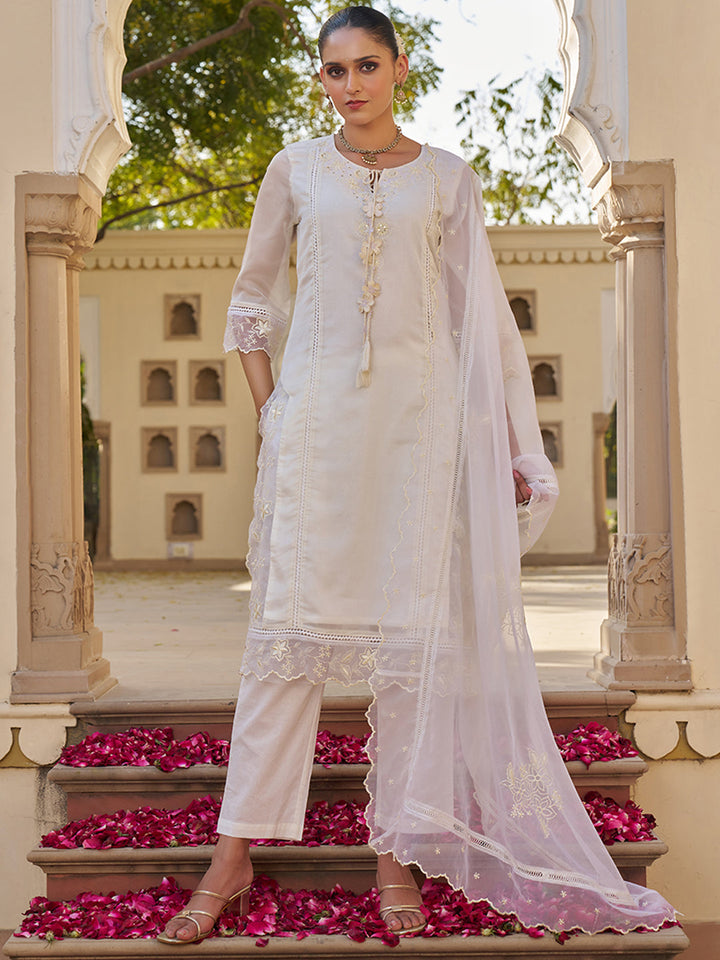 Cream-Organza-Embroidered-3-Piece-Kurta-Set