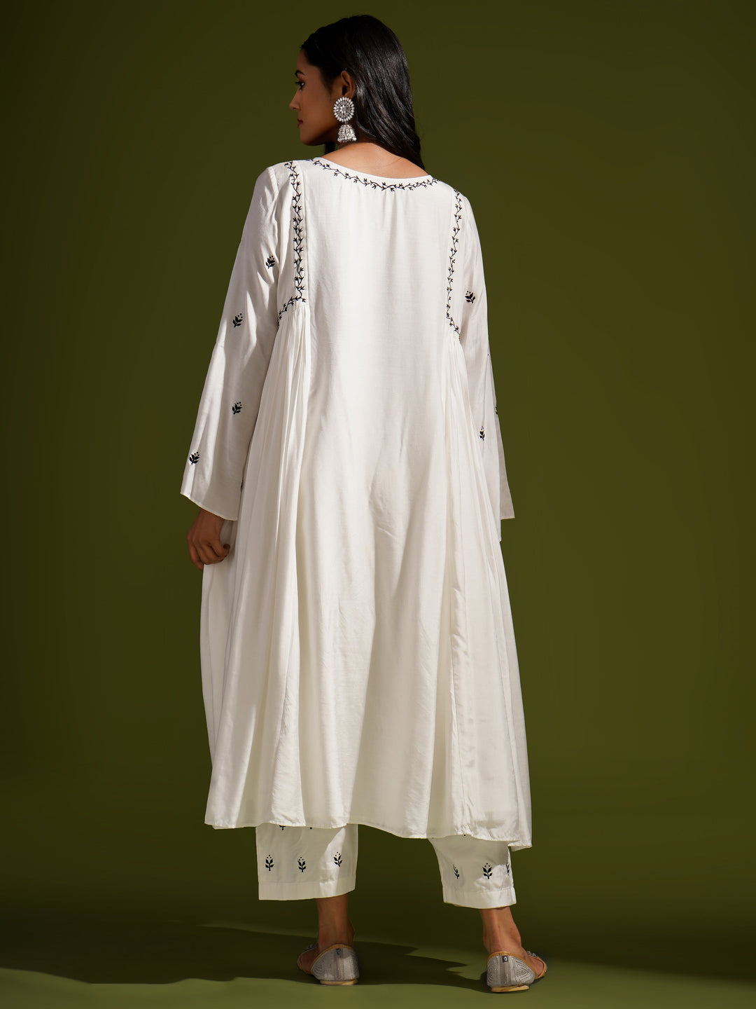 zeresouq-white-silk-side-gather-anarkali-set