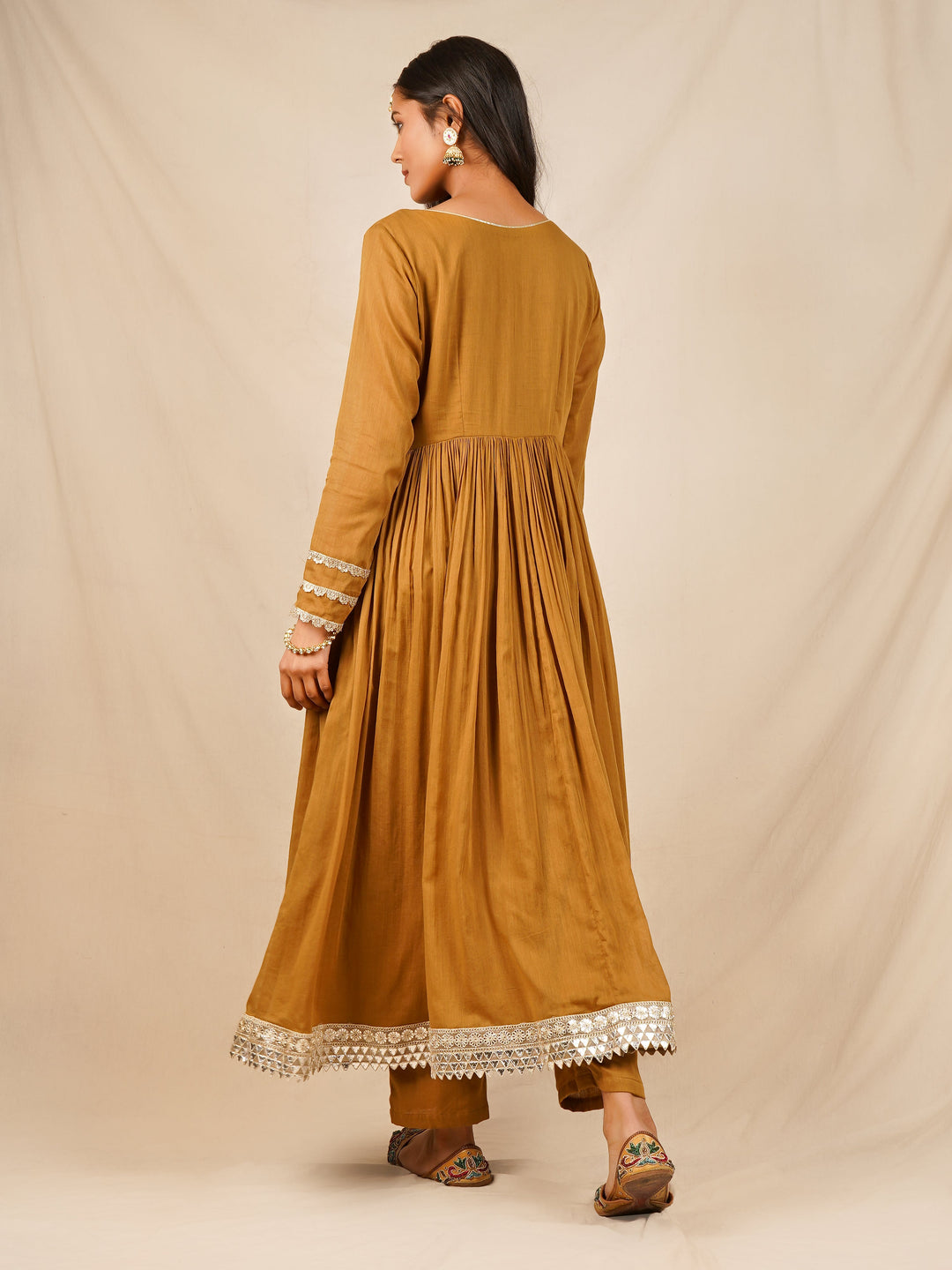 zeresouq-brown-cross-cross-gather-anarkali-set