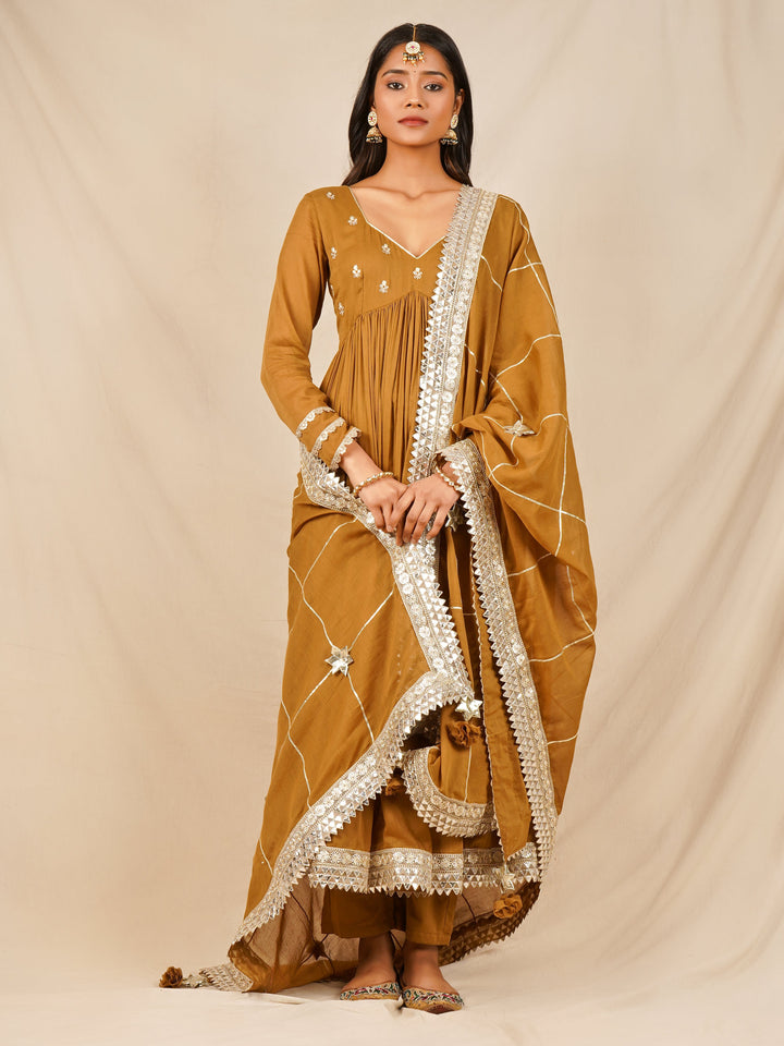 zeresouq-brown-cross-cross-gather-anarkali-set