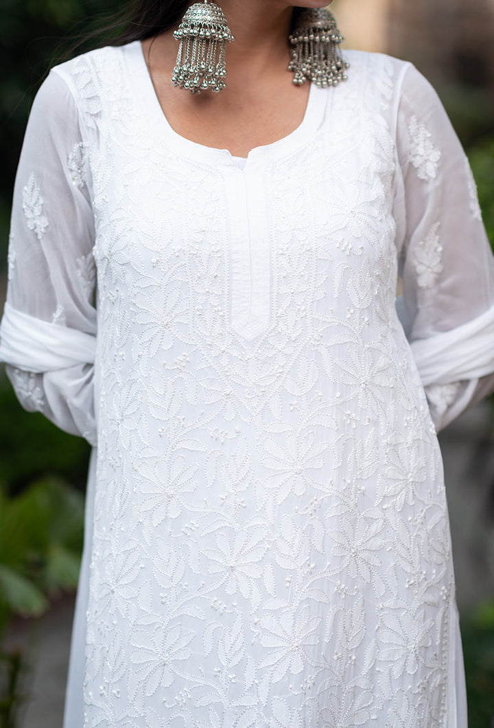 ZERESOUQ-Raina-White-viscose-chikankari-3-Piece-Kurta-Set