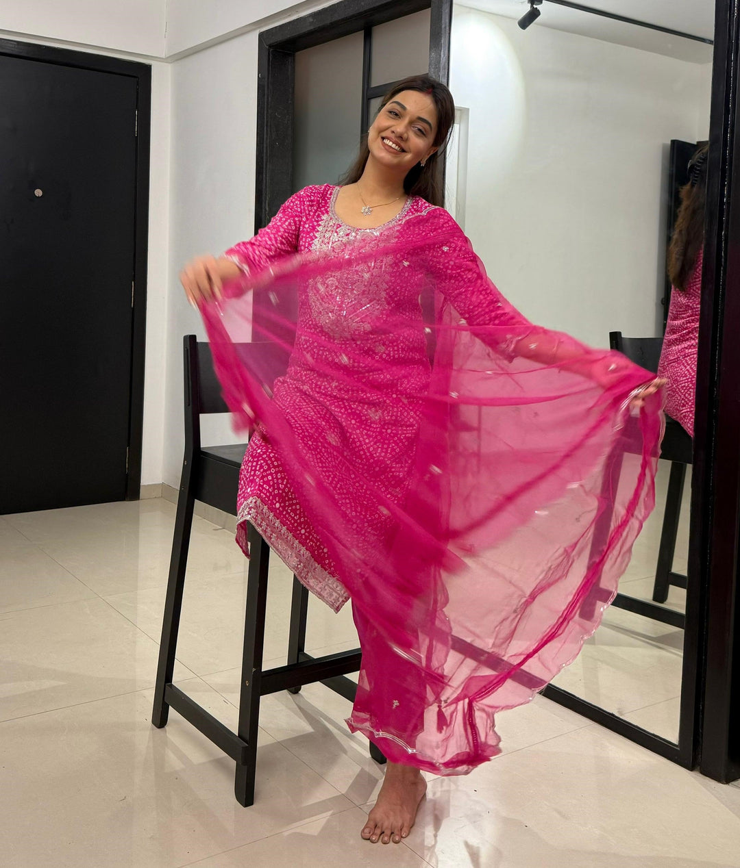 Pink-Silk-Blend-Bandhani-Print-3-Piece-Kurta-Set