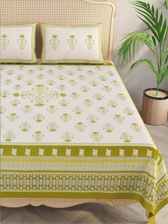 White-&-Green-Bedsheet-Set-Gift-Box-(Bedsheet-With-2-Pillow-Covers)