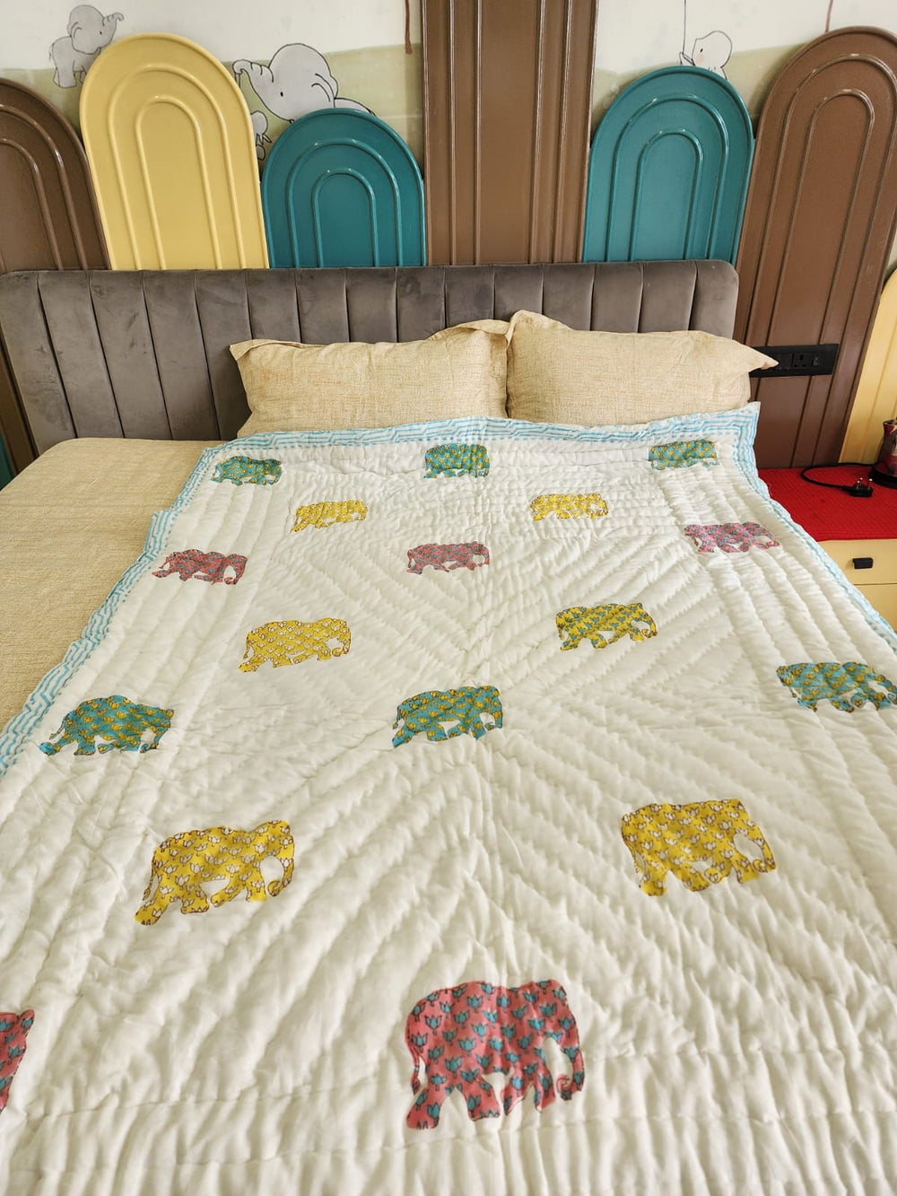 Cream-Mulmul-Handblock-Printed-Kids-Razai/-Quilt