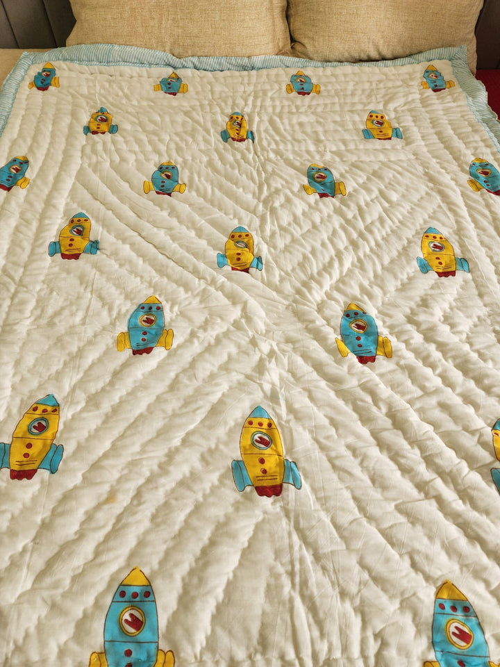 Cream-Mulmul-Handblock-Printed-Kids-Razai/-Quilt