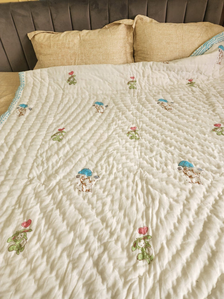 Cream-Mulmul-Handblock-Printed-Kids-Razai/-Quilt