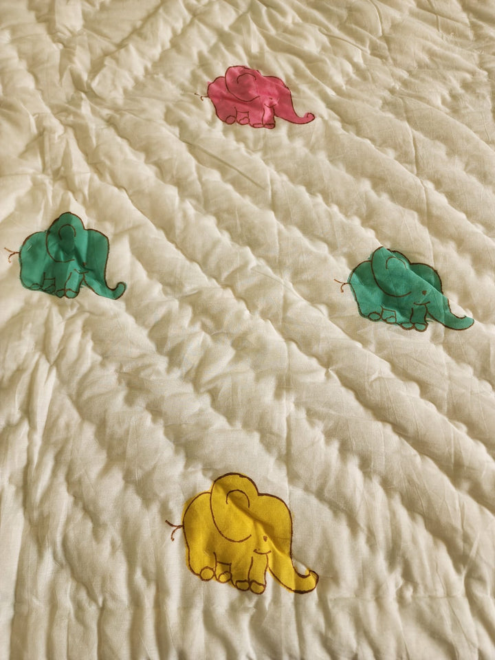 Cream-Mulmul-Handblock-Printed-Kids-Razai/-Quilt