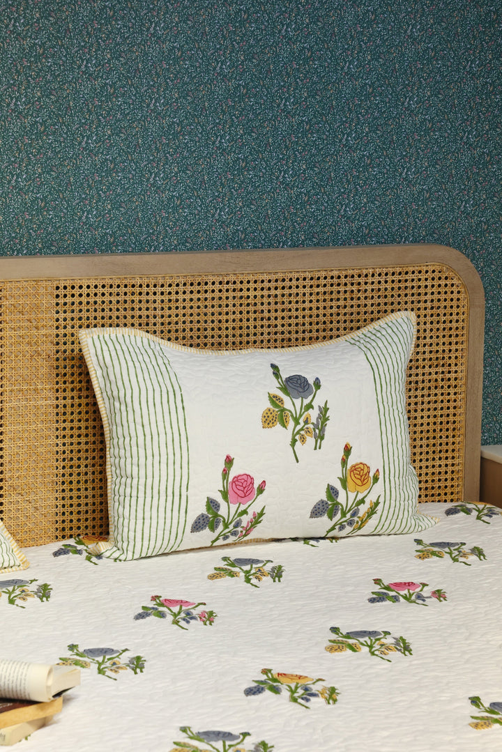 Cream-Cotton-Handblock-Print-Bedcover-With-2-Pillow-Covers