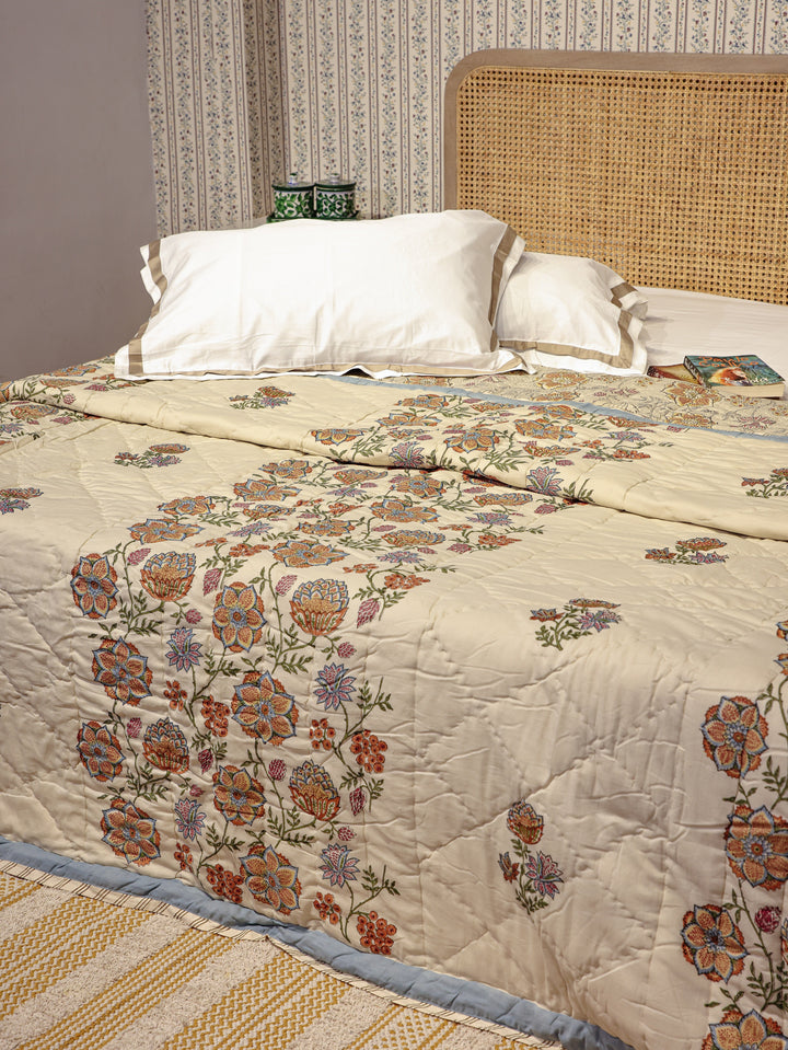 Beige-Cotton-Double-King-Revesible-Handblock-Printed-Quilt