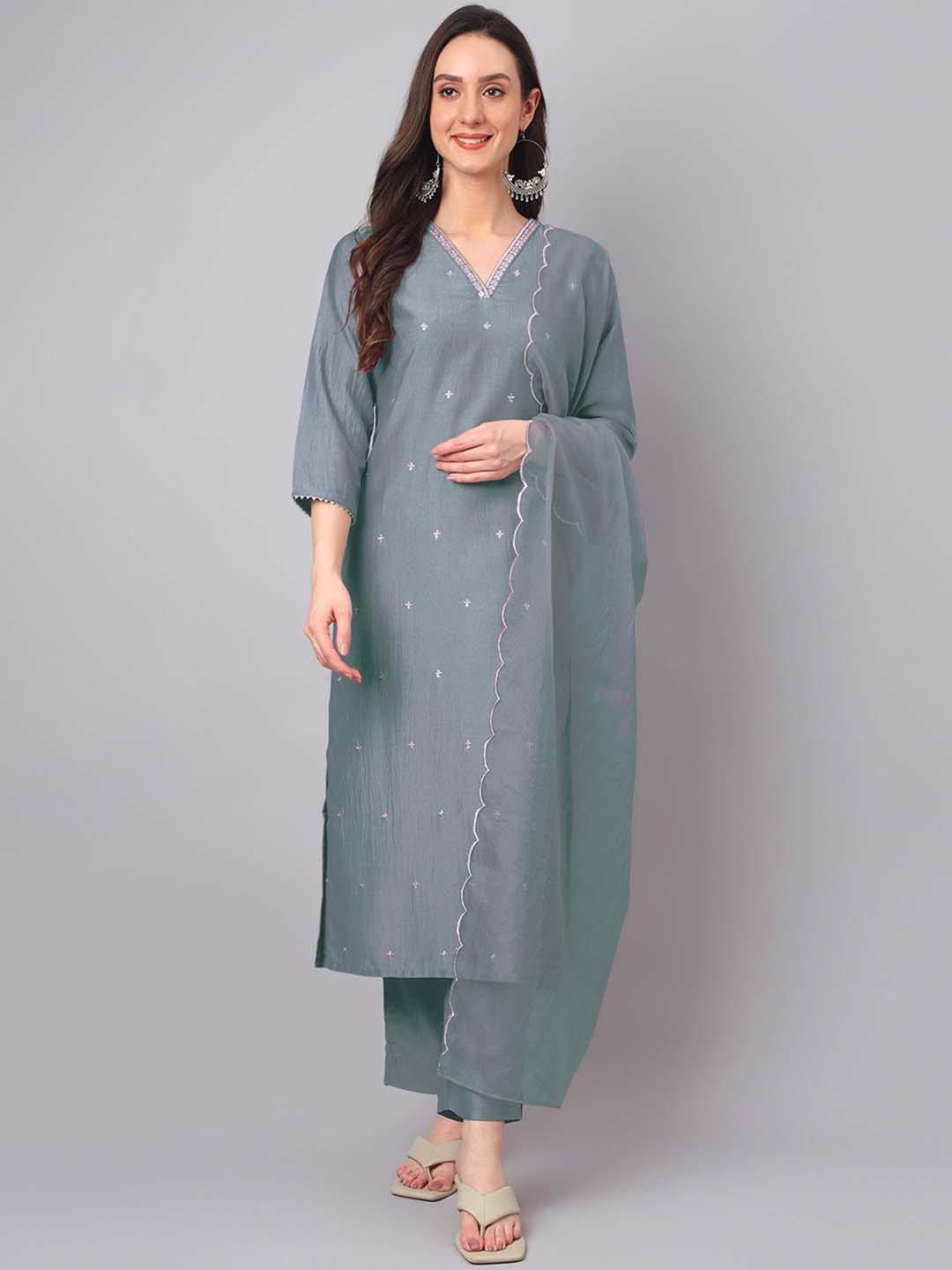 ZERESOUQ-Ice-Blue-Chinnon-Regular-3-Piece-Kurta-Set