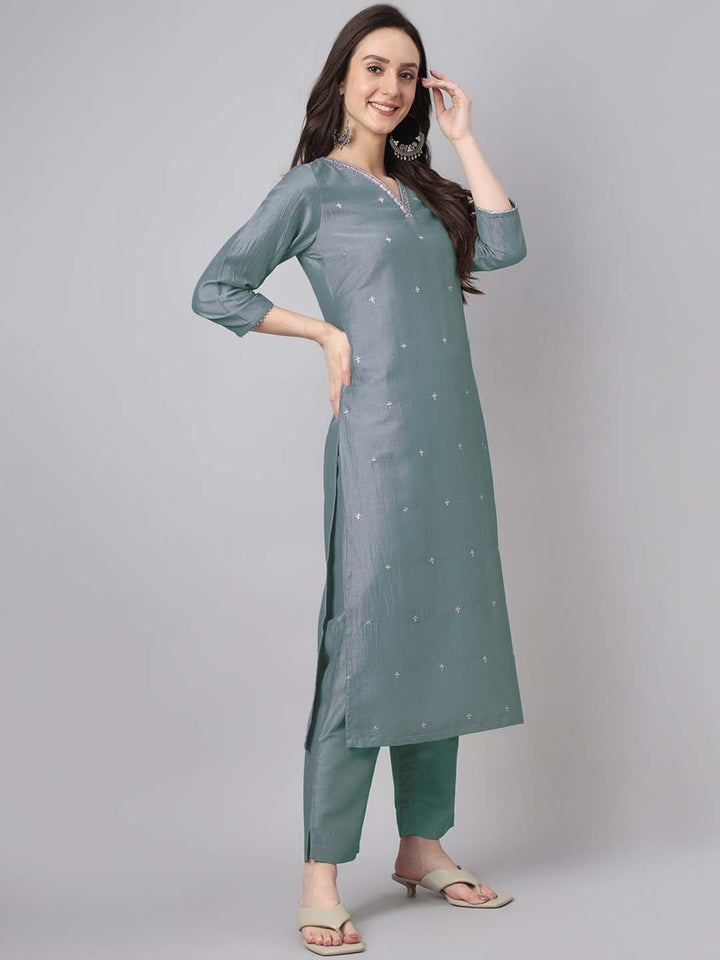 ZERESOUQ-Ice-Blue-Chinnon-Regular-3-Piece-Kurta-Set
