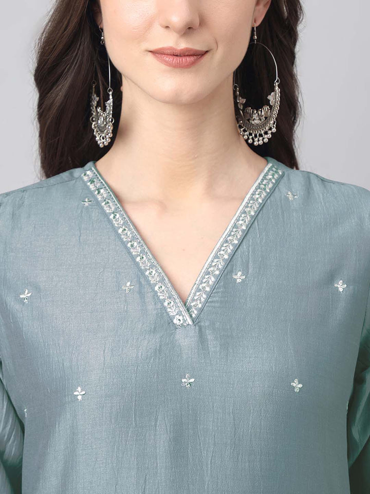 ZERESOUQ-Ice-Blue-Chinnon-Regular-3-Piece-Kurta-Set