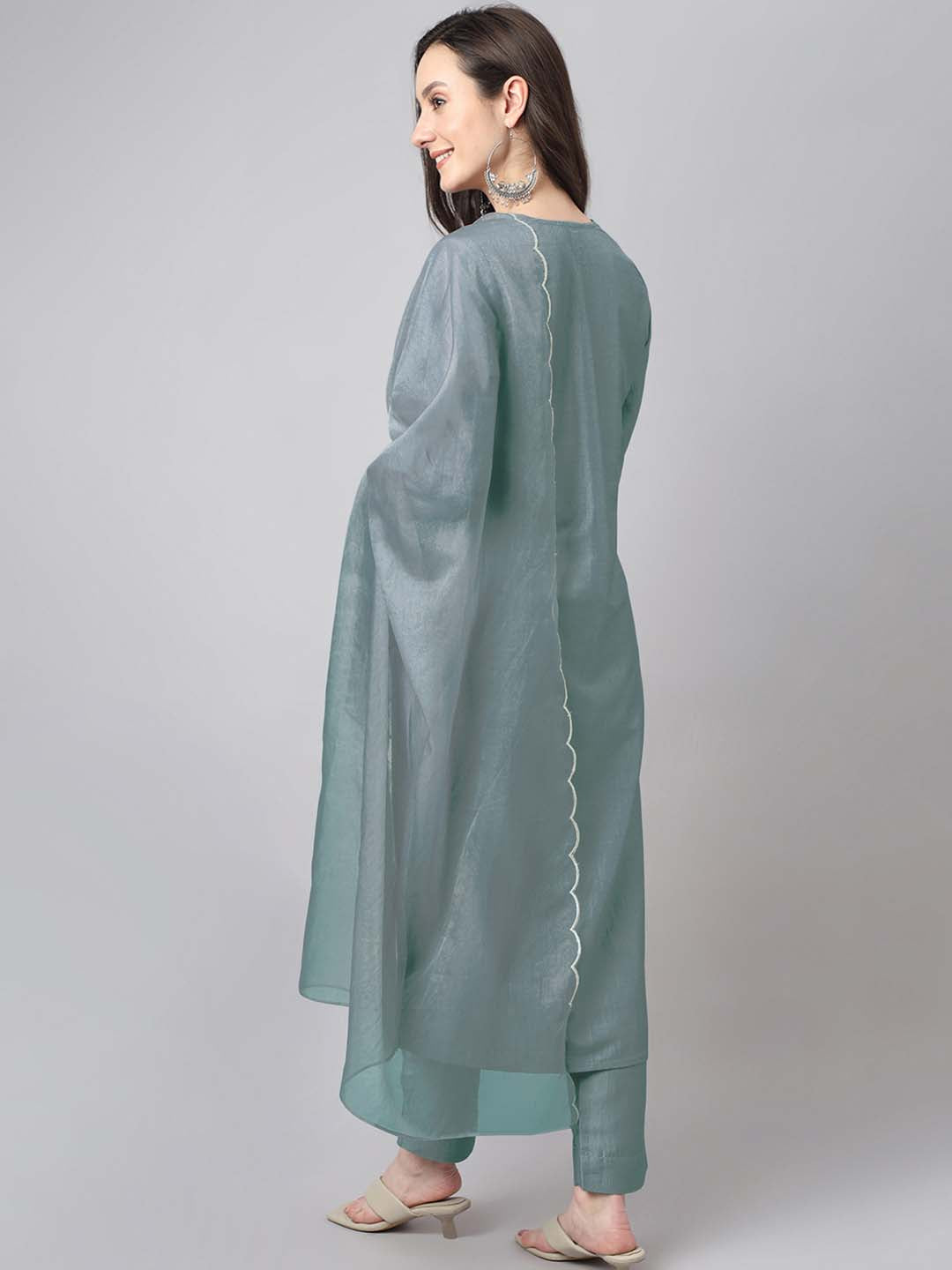 ZERESOUQ-Ice-Blue-Chinnon-Regular-3-Piece-Kurta-Set