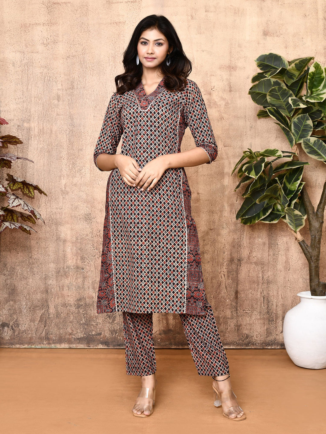 ZERESOUQ-Iris-Black-Ajrakh-Cotton-2-Piece-Kurta-Set