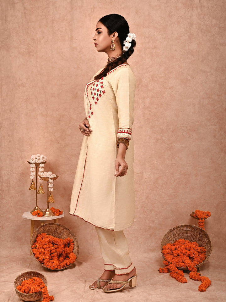 ZERESOUQ-Ivory-Ahilya-Cotton-Silk-Kurta-Set-(Set-Of-2)