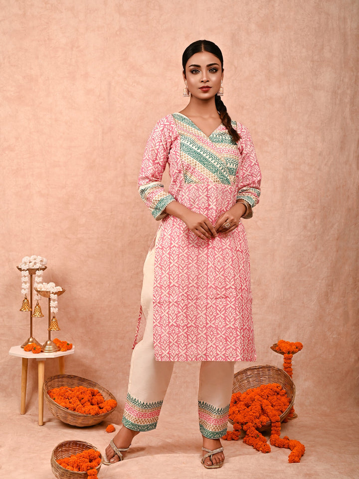 ZERESOUQ-Ivory-Aisha-Chanderi-Silk-Kurta-Set-(Set-Of-2)