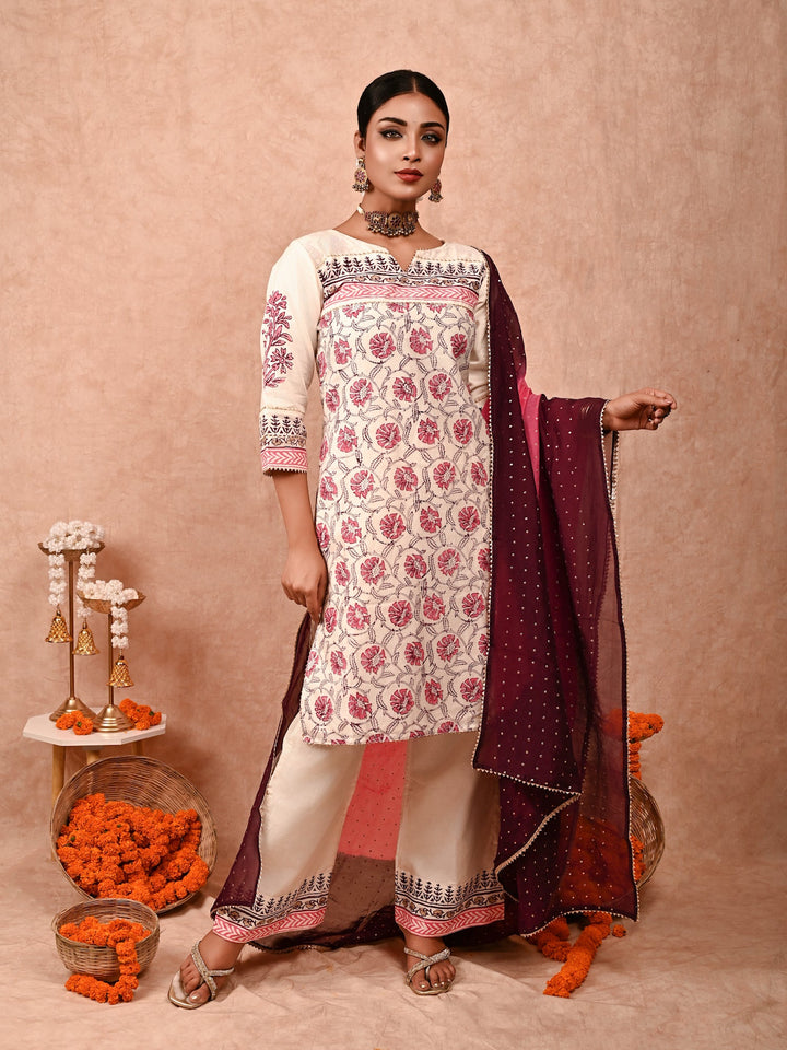 ZERESOUQ-Ivory-Zainab-Chanderi-Silk-Kurta-Set-With-Dupatta-(Set-Of-3)