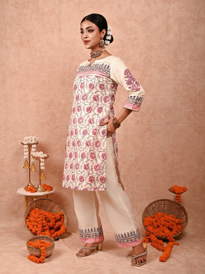 ZERESOUQ-Ivory-Zainab-Chanderi-Silk-Kurta-Set-(Set-Of-2)