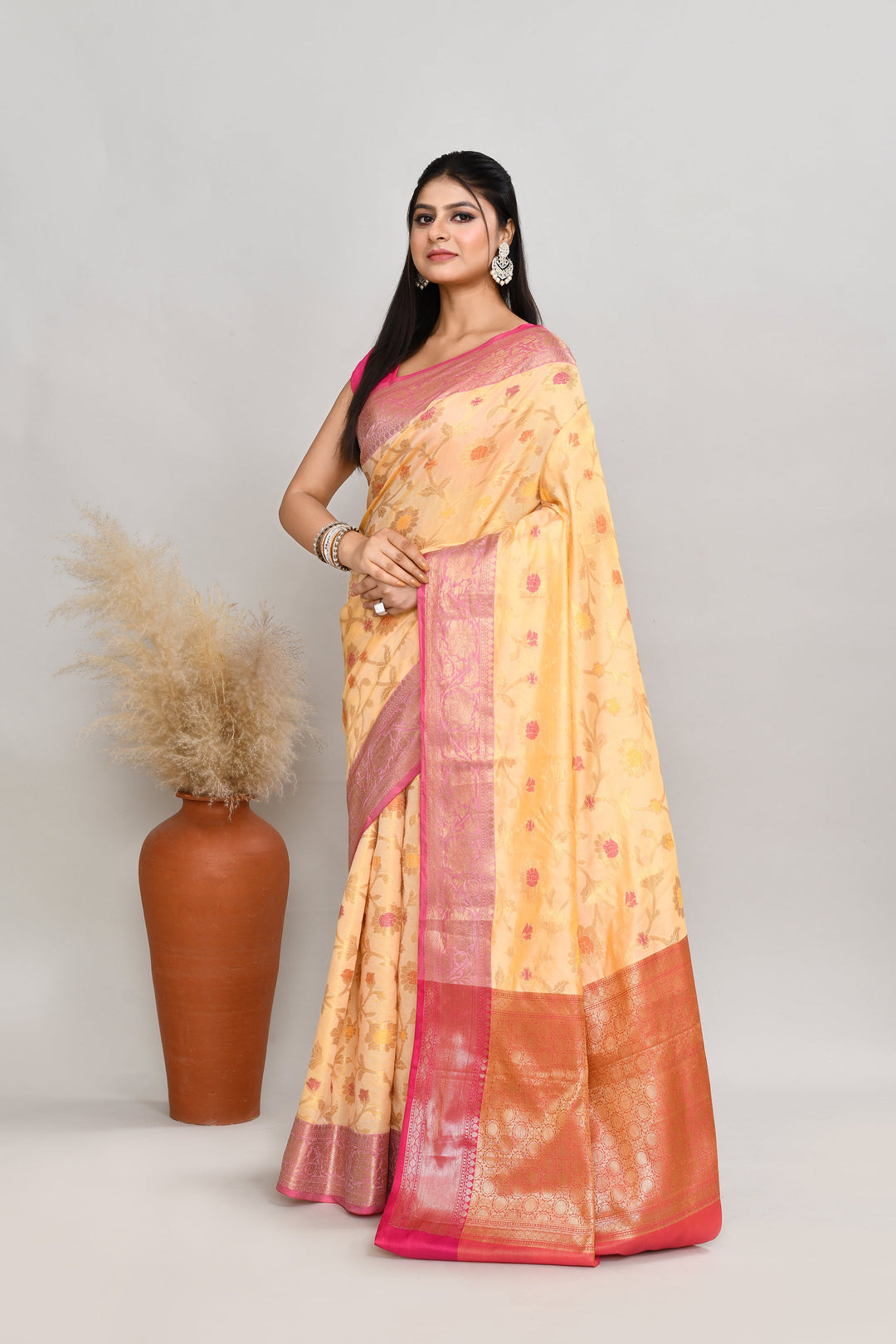 Yellow-&-Ivory-Semi-Silk-Banarasi-Zari-Work-Saree