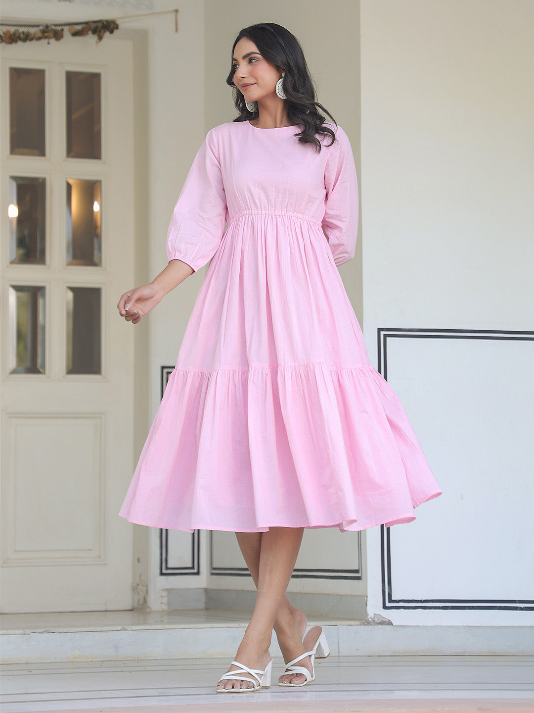 Baby Pink Cotton Solid Midi Dress With Balloon Sleeves