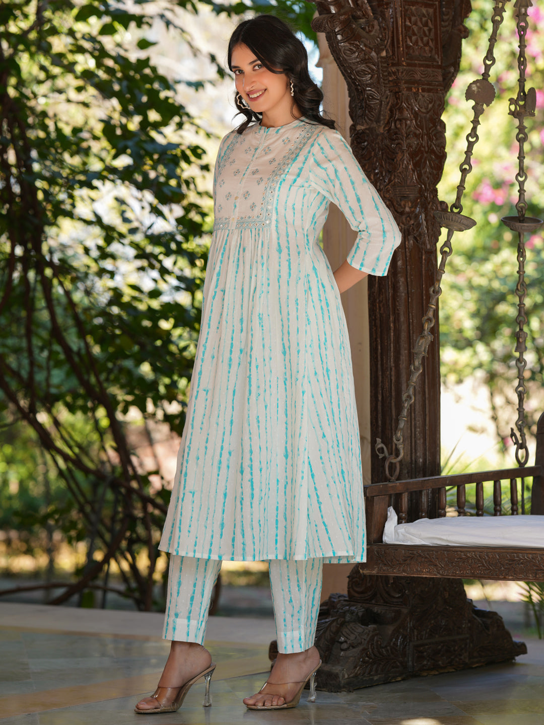 White Cotton Tie & Dye A-Line 2-Piece Kurta Set