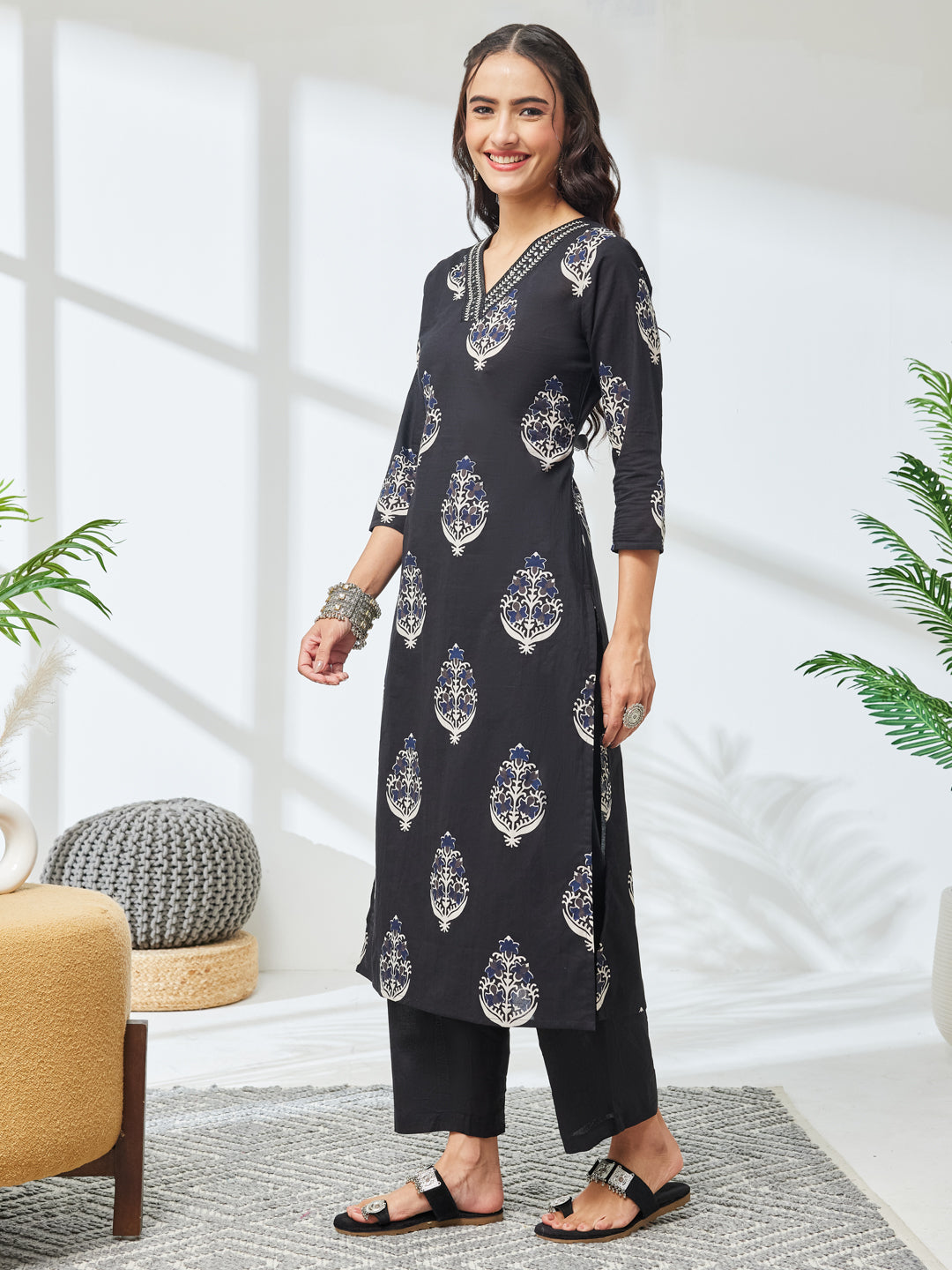 Black 2-Piece Kurta Set