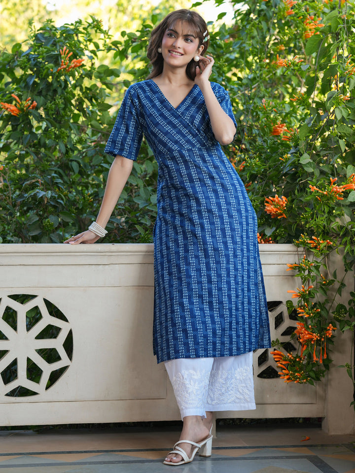 Indigo Cotton Geometric Straight Kurta Only