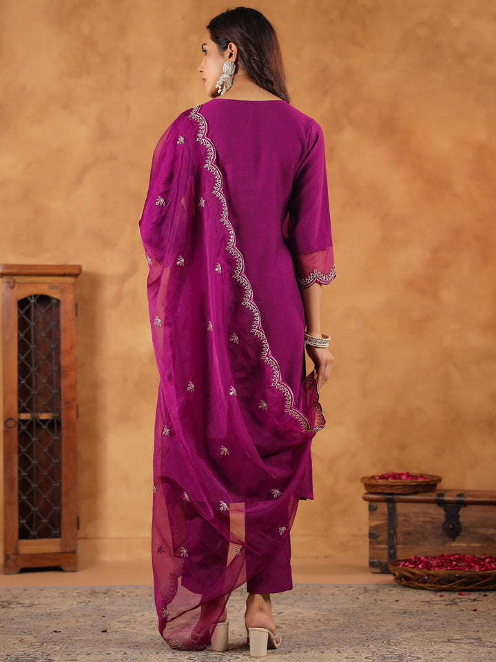 Purple Silk Blend Embroidered Kurta Set With Dupatta