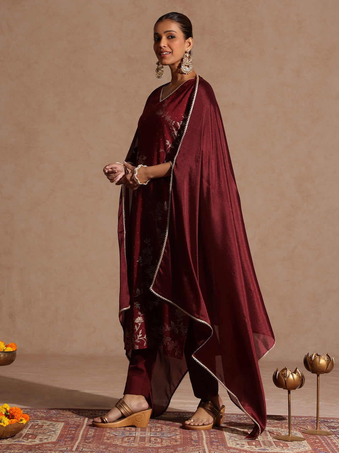 Maroon Silk Blend Foil Print 3-Piece Kurta Set