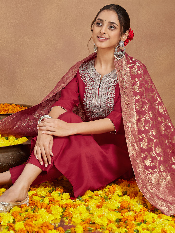 Maroon Silk Blend Embroidered 3-Piece Kurta Set