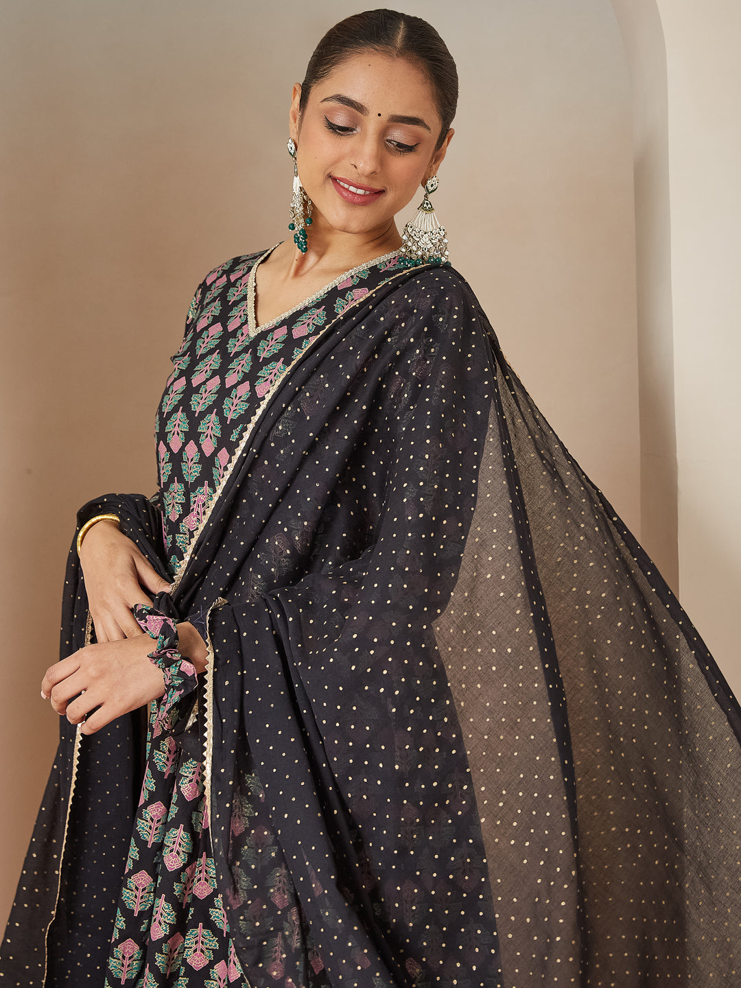 Black-Rayon-A-Line-Ethnic-Motifs-3-Piece-Kurta-Set