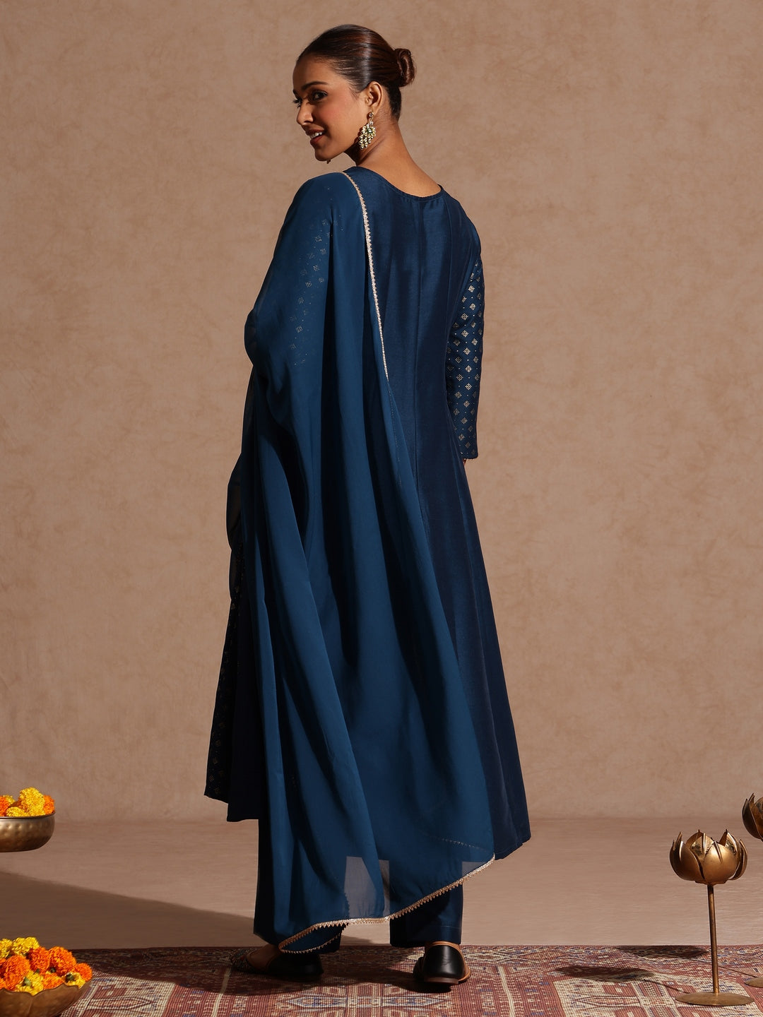 Teal Silk Blend Yoke Embroidery 3-Piece Kurta Set