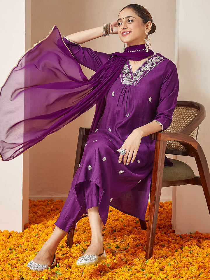 Purple Silk Blend Embroidered 3-Piece Kurta Set With Dupatta