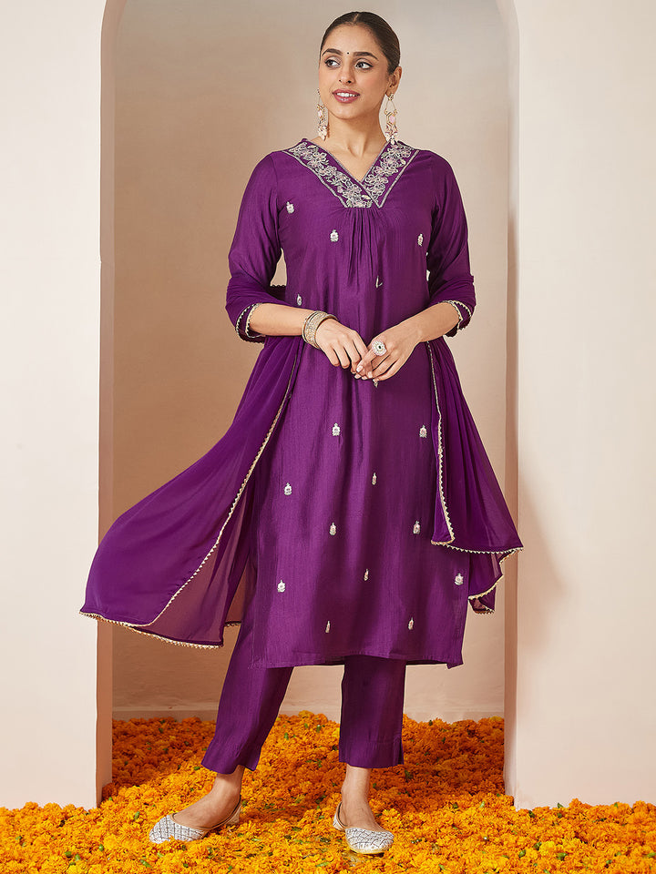 Purple Silk Blend Embroidered 3-Piece Kurta Set With Dupatta