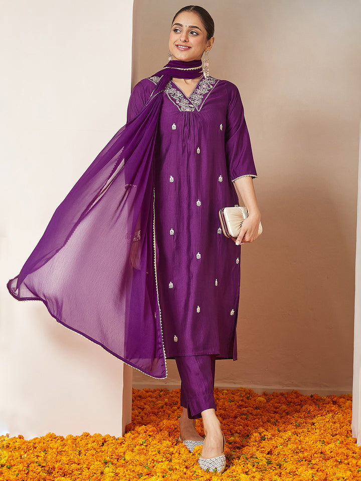 Purple Silk Blend Embroidered 3-Piece Kurta Set With Dupatta