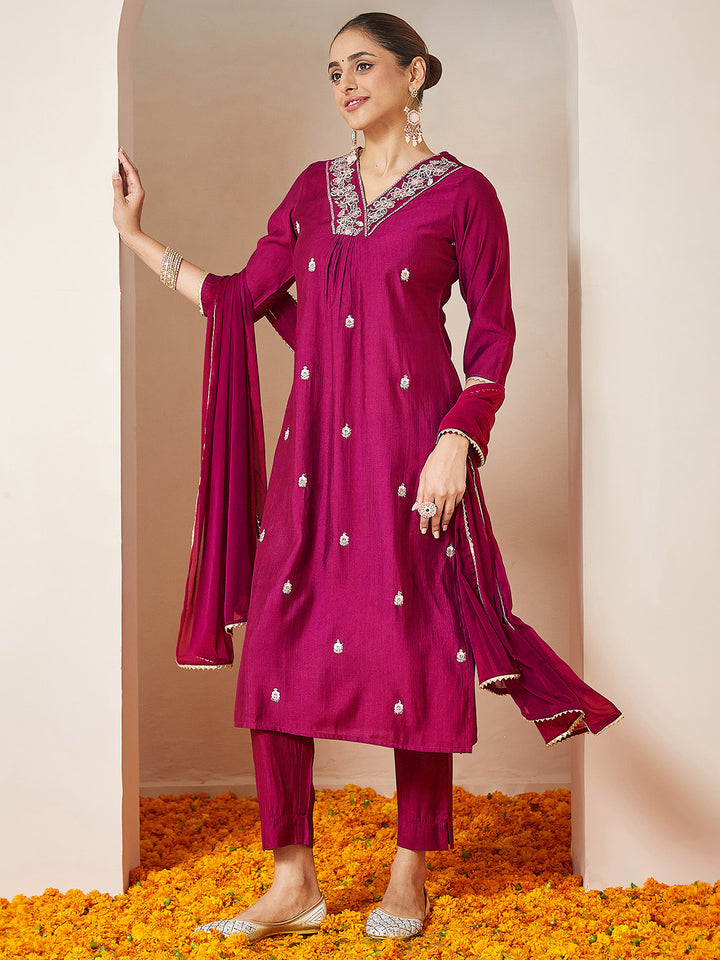 Pink Silk Blend Embroidered 3-Piece Kurta Set