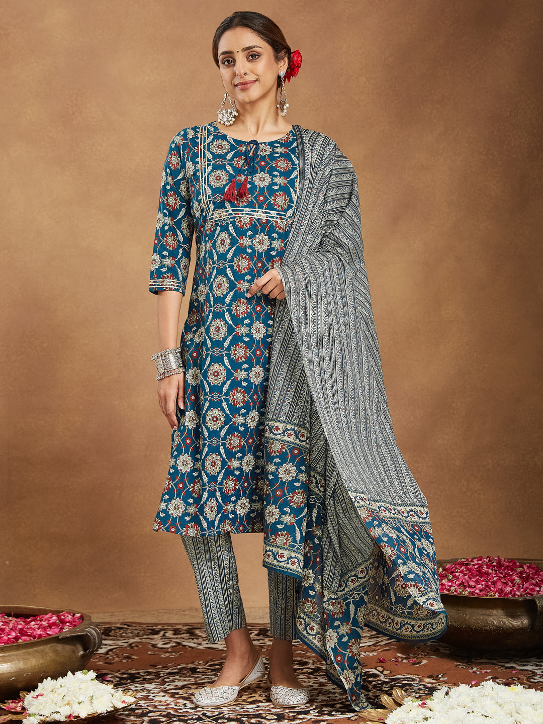 Teal-Cotton-Straight-Floral-Printed-3-Piece-Kurta-Set