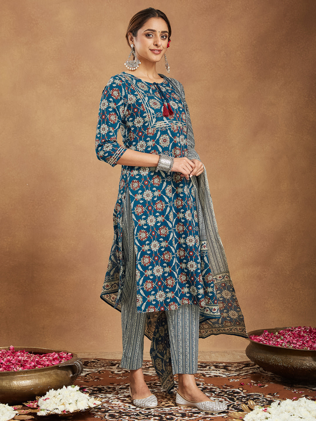 Teal-Cotton-Straight-Floral-Printed-3-Piece-Kurta-Set