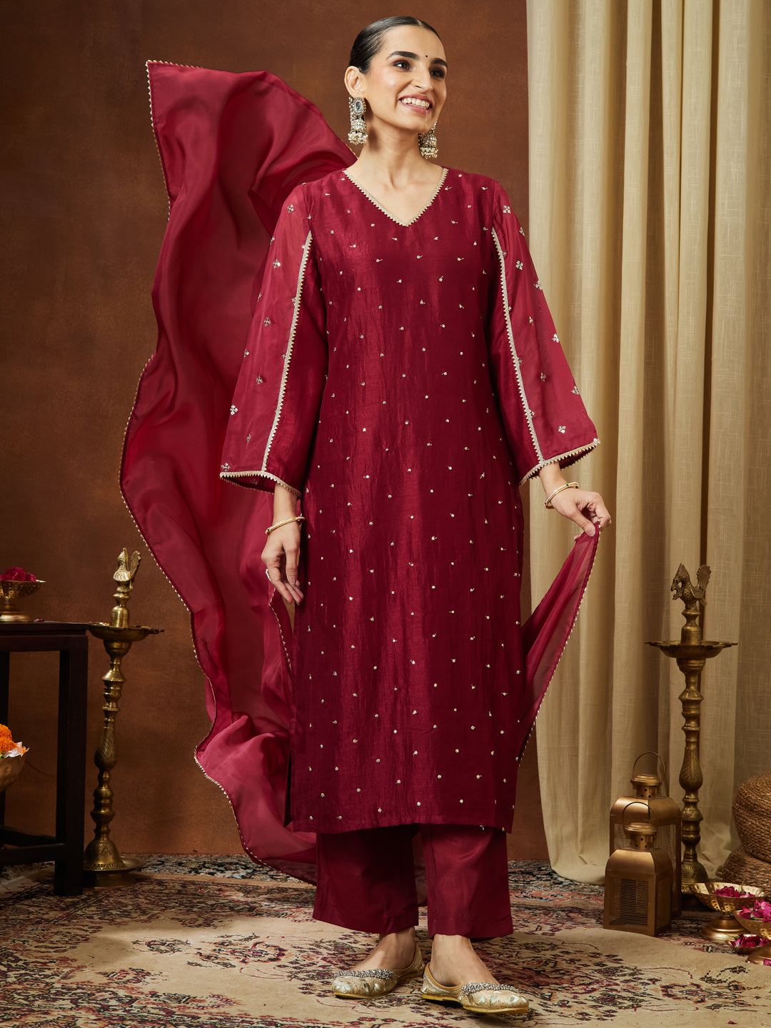 Maroon Silk Blend Embroidered 3-Piece Kurta Set