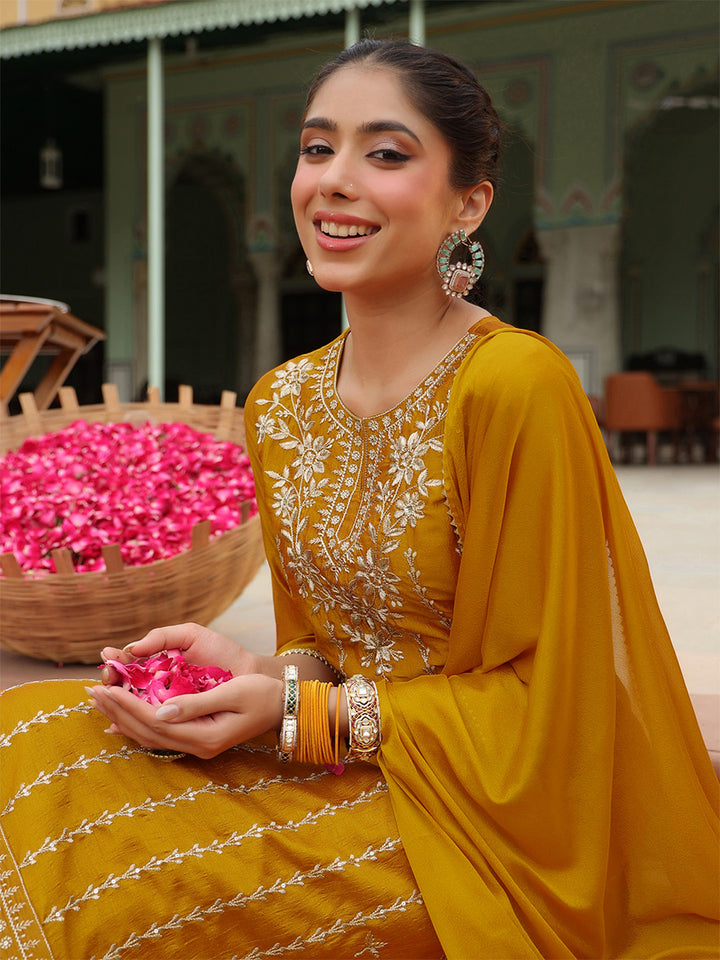 Mustard Silk Blend Embroidered 3-Piece Kurta Set