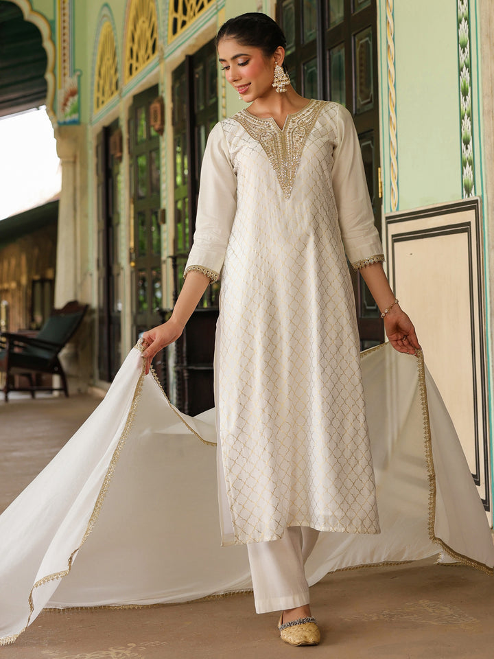 Off White Chanderi Yoke Embroidered 3-Piece Kurta Set