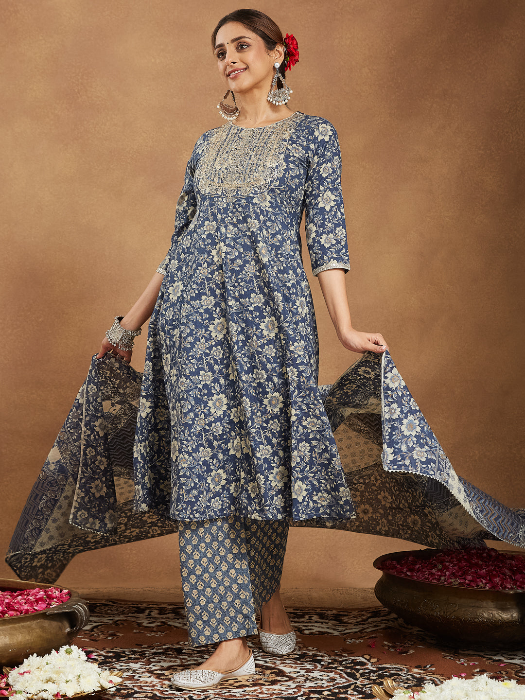 Blue-Cotton-Anarkali-Floral-Printed-3-Piece-Kurta-Set