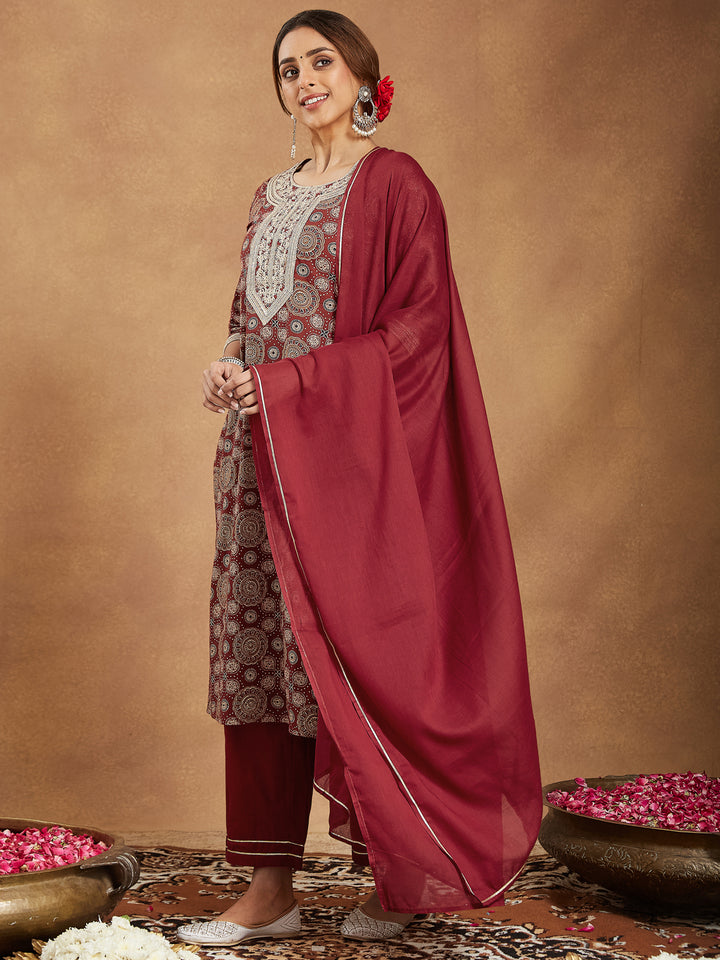 Maroon Cotton Straight Ethnic Motifs 3-Piece Kurta Set